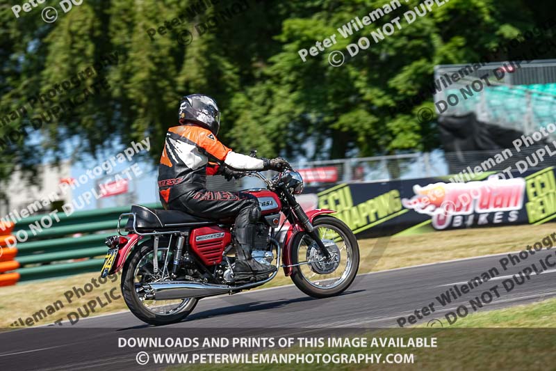 cadwell park;cadwell park photographs;cadwell trackday photographs;enduro digital images;event digital images;eventdigitalimages;peter wileman photography;racing digital images;trackday digital images;trackday photos